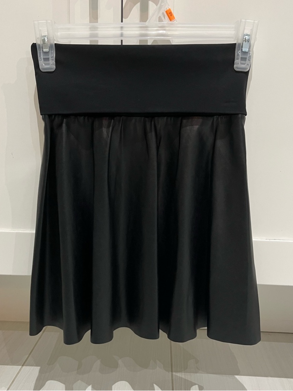 Wilfred Free Faux Leather Mini Skirt